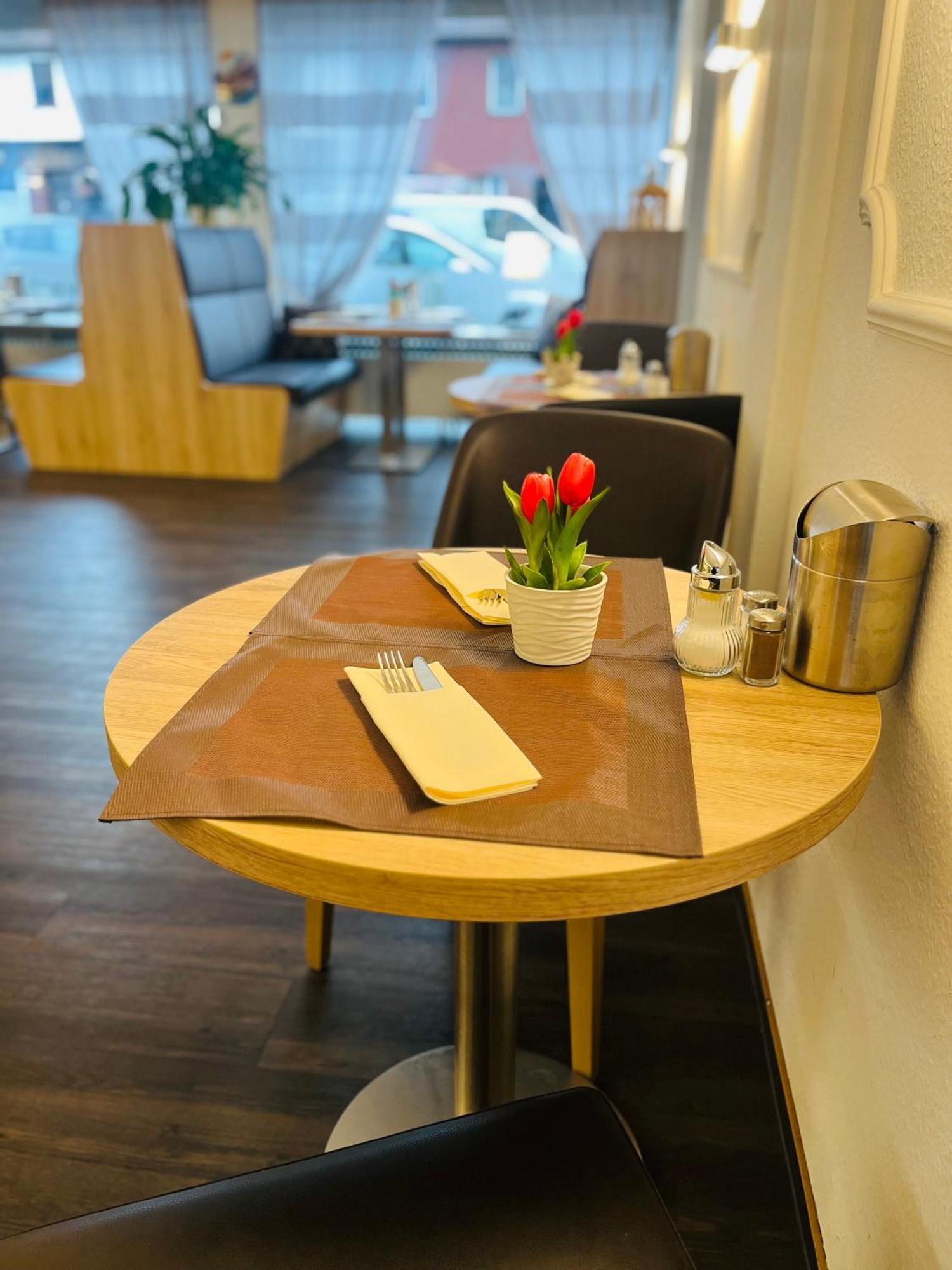 Hotel Novostar Kassel Ngoại thất bức ảnh
